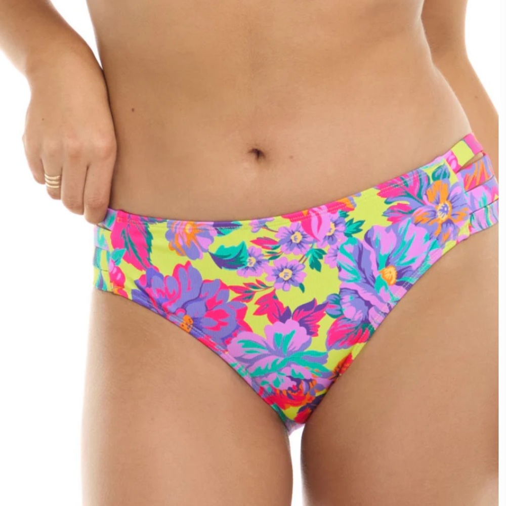 Body Glove | Neuvo Contempo Bikini Bottom in Romy